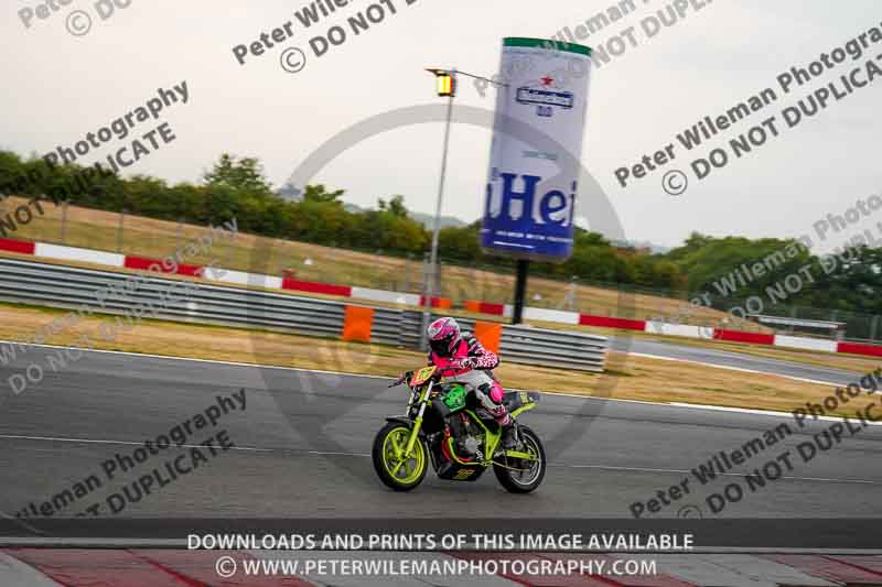 donington no limits trackday;donington park photographs;donington trackday photographs;no limits trackdays;peter wileman photography;trackday digital images;trackday photos